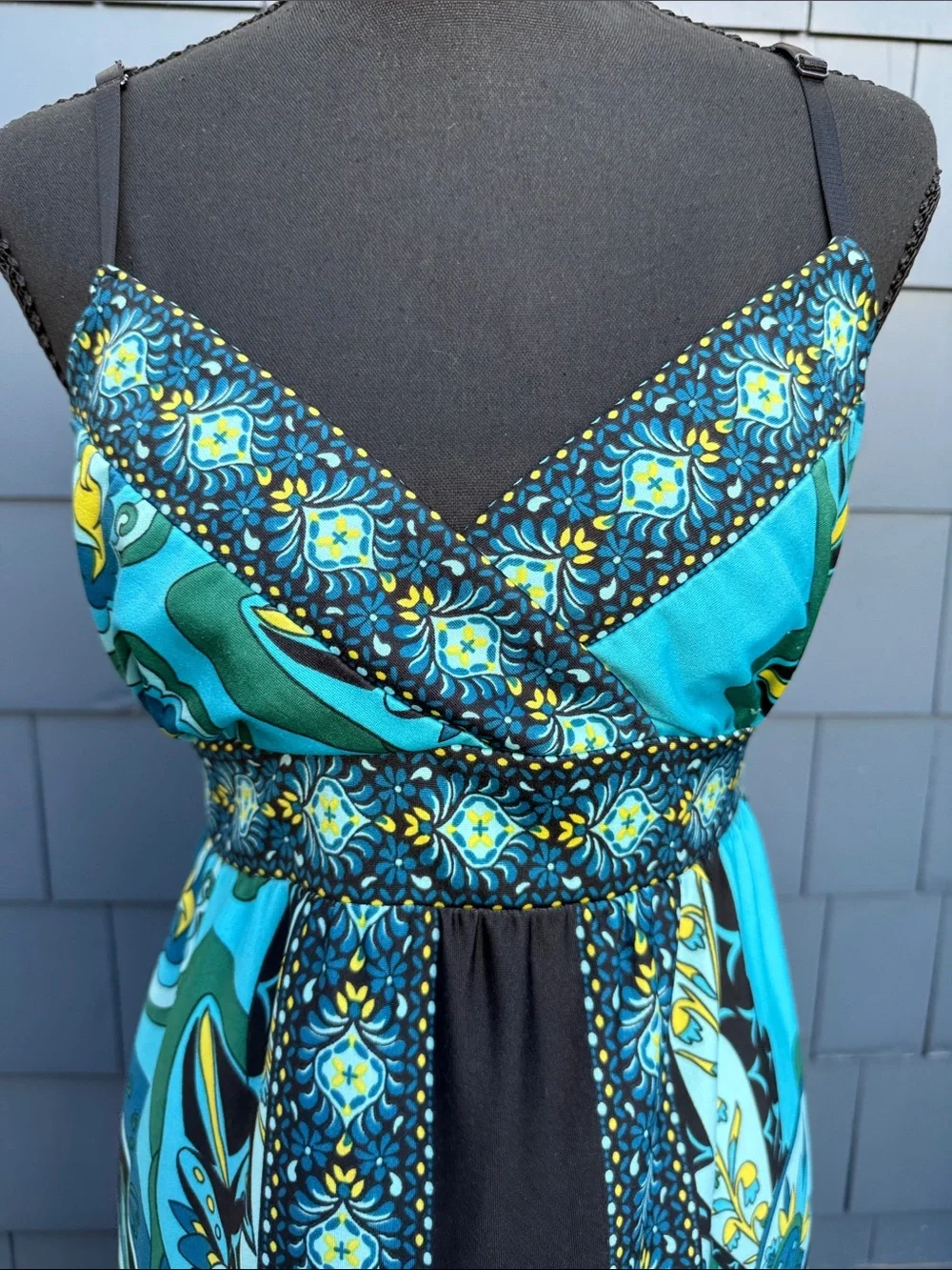 Snap Turquoise and Black Printed Maxi Dress medium 70’s style blue retro
